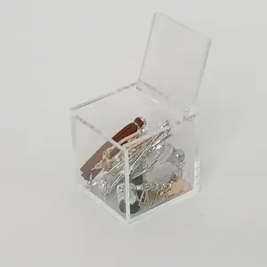 Mini boîte à charnière en acrylique, boîte d'affichage de rangement en acrylique, festonné de petite boîte