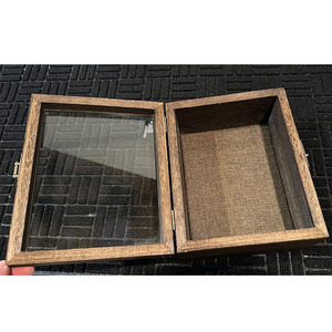 Cadre en bois pour boîte à ombre profonde, Vitrine pour boîtes à ombre profondes avec panneau en lin doux, Finition brûlée vintage et quincaillerie métallique - Product Image 4