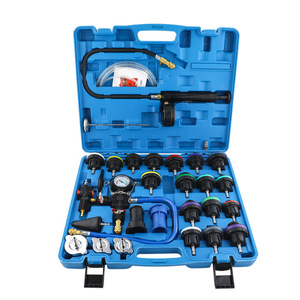 Testeur de pression de radiateur de voiture, jauge analogique de 55 mm avec tuyau et valves pour la détection de fuites et le remplacement du liquide antigel - Product Image 2