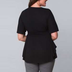 <span class=keywords><strong>เสื้อ</strong></span>คอวี<span class=keywords><strong>สี</strong></span><span class=keywords><strong>ขาว</strong></span>ดำหรูหราสำหรับฤดูร้อน,<span class=keywords><strong>เสื้อ</strong></span>ลำลองออกแบบเรียบง่าย<span class=keywords><strong>สี</strong></span>ทึบขนาดใหญ่พิเศษ - Product Image 4