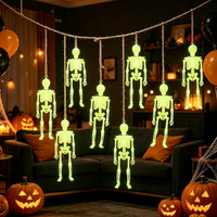 Ensemble de 8 mini-squelettes phosphorescents pour déguisement, accessoires de scène hantée, décoration suspendue pour Halloween, maison et jardin