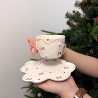 Tasses à café et soucoupes en céramique faites à la main, ensemble de tasses à thé et à lait en céramique irrégulière, tasse à café avec poignée en forme de papillon