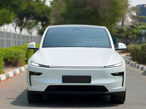 Modelo Y Juniper 2025, SUV Eléctrico Tesla - Product Image 1