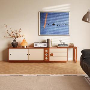 Meuble TV extensible en bois massif, style crème français, rangement pour petits salons - Product Image 1