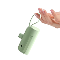 Mini batteries externes portables en gros, type C, câble intégré, affichage LED, chargeur de batterie, mini batterie externe personnalisée 5000 mAh