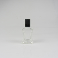 Diffuseur de parfum pour voiture à suspendre, senteurs aromatiques, flacon en verre givré de 10 ml