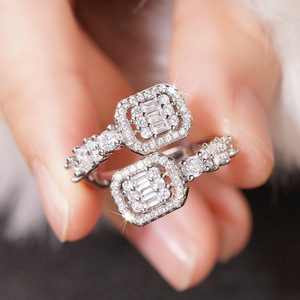 Anello Geometrico Aperto Regolabile per Donna, Elegante Gioiello da Mano di Lusso Leggero per Uso Quotidiano - Product Image 2