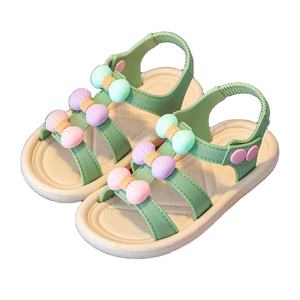 Chaussures de plage d'été à semelles souples pour élèves du primaire et du secondaire - Product Image 2