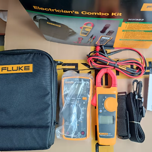   Kit d'électricien E F117C/323 True RMS (0,5% +3) Précision 600V 10A avec indicateur de batterie faible en plastique - Product Image 1