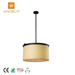 Europa del Sur 3 Luz de Metal pantalla de tela de hierro negro colgante accesorios de luz - Product Image 2