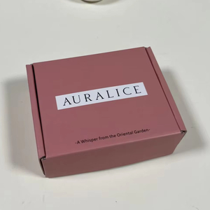 Boîtes d'expédition rouges personnalisées avec logo créatif <span class=keywords><strong>blanc</strong></span> pour emballages cadeaux et boîtes d'expédition pour emballages de vêtements - Product Image 1
