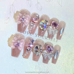 <span class=keywords><strong>Uñas</strong></span> Postizas Dulces de Alta Calidad, Reutilizables, Brillantes, con Forma de Corazón y Diamantes, Hechas a Mano, con Mariposas - Product Image 3