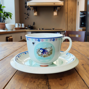 Ensemble de tasses et soucoupes en céramique blanches à motifs animaux de dessin animé pour enfants, résistantes aux hautes températures, avec couvercle et paille, pour promotions d'espresso - Product Image 3