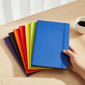 Carnet en cuir gaufré avec logo, format A4, A5, A6, pages intérieures personnalisées, reliure, sangle élastique, idéal pour l'école - Product Image 1
