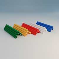 Profilé d'angle en PVC en forme de L avec chanfrein triangulaire pour supermarchés, hôpitaux, salles de bain et usage extérieur