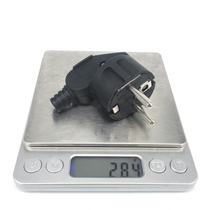 <span class=keywords><strong>Enchufe</strong></span> <span class=keywords><strong>de</strong></span> conector Schuko <span class=keywords><strong>DE</strong></span> LA UE 16A ángulo 90 Dergee macho redondo 2 pines cable <span class=keywords><strong>de</strong></span> extensión <span class=keywords><strong>de</strong></span> cableado adaptador <span class=keywords><strong>de</strong></span> <span class=keywords><strong>enchufe</strong></span> - Product Image 6