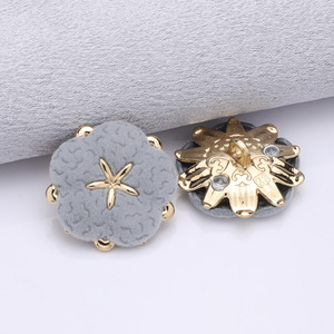 2025 Cao Cấp Ánh Sáng Sang Trọng Nhung Kẽm Hợp Kim Hình Chữ Nhật Hoa Hình Dạng Hạt Mạ Tay Khâu Chân Nút Ăn Mặc - Product Image 3