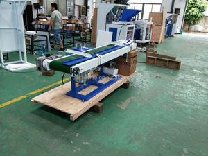 Máquina <span class=keywords><strong>de</strong></span> embalaje <span class=keywords><strong>de</strong></span> arroz <span class=keywords><strong>de</strong></span> tolva única DCS-100 <span class=keywords><strong>para</strong></span> maíz, con costura <span class=keywords><strong>de</strong></span> una sola hilo, <span class=keywords><strong>para</strong></span> envolver <span class=keywords><strong>bolsas</strong></span> <span class=keywords><strong>de</strong></span> alimentos, bebidas, té y líquidos. - Product Image 2