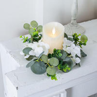 Direct van de fabriek: Kunstmatige witte hortensia eucalyptus kaarsenring, groen bloemstuk voor bruiloft centerpiece