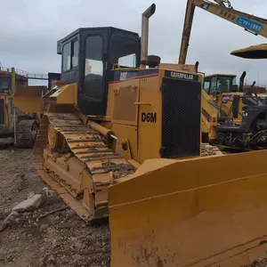 Yüksek performanslı kullanılan Caterpillar 6 yollu Blade buldozer D6M satış için kullanılan paletli tip makine