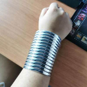 Bracciale <span class=keywords><strong>in</strong></span> <span class=keywords><strong>Pelle</strong></span> Punk HANSIDON, Braccialetto Fatto a Mano per Donne, Lega di Zinco Placcata Argento/Oro, Design Geometrico Unisex di Tendenza - Product Image 3