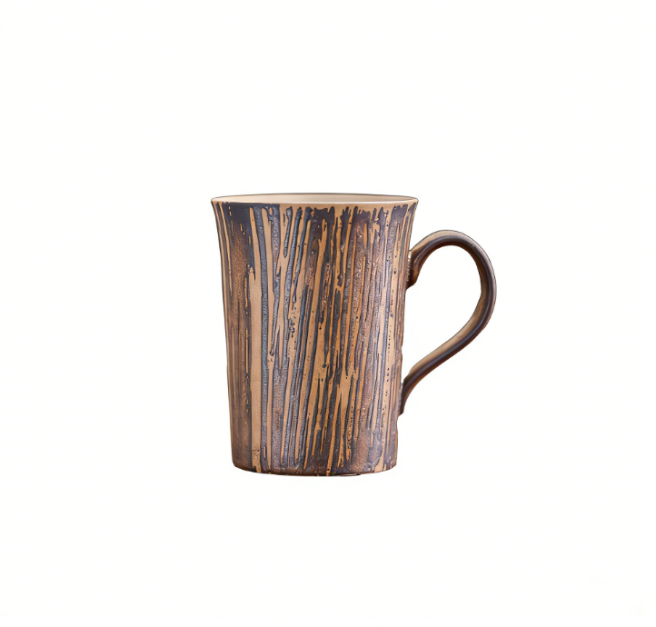 Taza con forma de calabaza y rayas verticales de color marrón