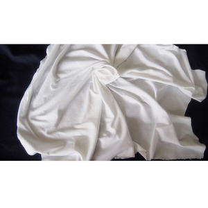 Lingettes pour salle blanche en polyester blanc absorbant l'huile, non pelucheuses, pour le nettoyage des instruments de précision et des instruments de musique - Product Image 3