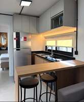 Maison conteneur intérieure en bois de luxe, villa moderne en acier, maison modulaire miniature à énergie solaire pour l'Europe
