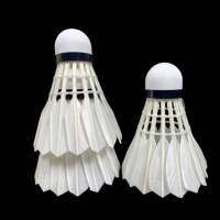Volants de badminton Lingshang LS300 adaptés aux joueurs intermédiaires et aux matchs de club ; personnalisation de la marque disponible.