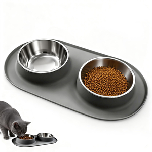 Bol pour chien 2-en-1 en silicone et acier inoxydable avec logo personnalisé, doté de deux bols amovibles, adapté aux voyages et à la maison - Product Image 1