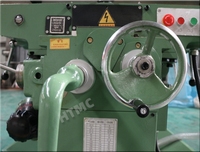 Machine à fraiser à table verticale XA5032 : un outil très répandu
