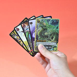 Cartes à Collectionner Holographiques Anime Personnalisées OEM, Cartes de Jeu en Papier Imprimées avec Logo Personnalisé et Emballées en Boîte - Product Image 6
