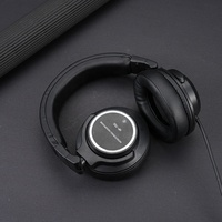 Headphone Studio DJ Profesional Over-Ear dengan Driver 50mm, Antarmuka 3.5mm, Tahan Air IPX-3, Kabel 3M, untuk Monitor, Rekaman, dan Mixing, Berbahan Metal