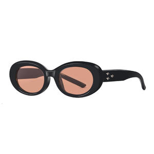 Gafas de sol para mujer Gm, montura negra de PC, protección UV400, tipo 3, estilo retro - Product Image 2