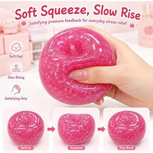 En gros, Jouet de décompression et sensoriel souple en forme de pomme de simulation, à rebond lent, pour décoration de bureau et cadeau - Product Image 4