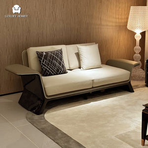 Set di Divani di Alta Gamma Italiani con Telaio in Legno Massello Curvato Integrato e Tavolino Impiallacciato per Progetti di Hotel e Salotti - Product Image 2