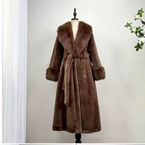 <span class=keywords><strong>Cappotto</strong></span> Lungo Elegante da Donna in Raso <span class=keywords><strong>Nero</strong></span> con Collo a Scialle <span class=keywords><strong>Oversize</strong></span> e Cintura in Vita, Spandex/Poliestere, Abbigliamento Esterno Regolare - Product Image 6