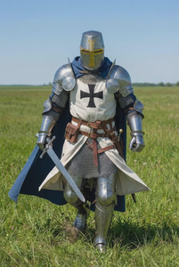 Traje de Armadura Completa de Caballero Teutónico de Acero Calibre 18 con Malla de Cadena y Casco, Disfraz Histórico Medieval de Cruzado para Recreación Histórica - Product Image 3