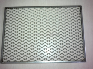 Panneaux en maille d'aluminium expansé colorés et personnalisables pour la décoration. - Product Image 3