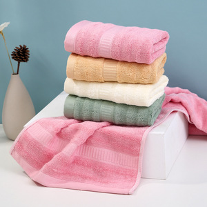 Serviette pour enfants en fibre de bambou 30x60cm, en polaire ondulée, hypoallergénique, pour bébé - Product Image 4