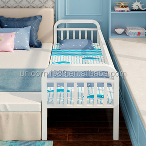 Cama para <span class=keywords><strong>niños</strong></span> con soporte de barandilla Marco de cama para <span class=keywords><strong>niños</strong></span> pequeños Cuna para <span class=keywords><strong>niños</strong></span> de China - Product Image 4