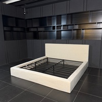 Lit capitonné italien haut de gamme, taille Queen, emballage sous vide, pour chambre d'hôtel