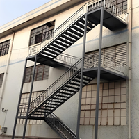 Escalier droit en acier galvanisé sur mesure |   Anti-rouille pour échappement d'incendie, pour la construction, l'entrepôt, l'extérieur