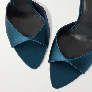 Zapatos de Tacón Alto con Gancho para Mujer, Talla Grande 45, Tacones de Seda, Sandalias de Vestir, Mules Sólidos con Punta en Pico - Product Image 4