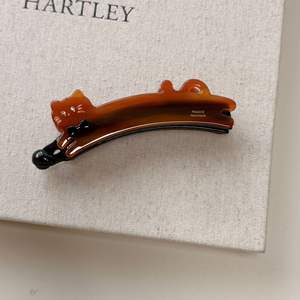 Pinza para el pelo de acetato con diseño de gato coreano y plátano, accesorio de moda para el cabello de mujer para fiestas - Product Image 3