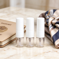 Atomiseur de parfum rechargeable en verre transparent de 1 ml pour la vente en gros, mini flacon de voyage avec capuchon noir/blanc et pulvérisateur à brume fine