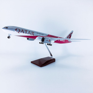 1/158 Quy Mô 47Cm Qatar Đường Bay Boeing B777 Diecast Nhựa Mô Hình Máy Bay Với Bánh Răng Hạ Cánh - Product Image 4