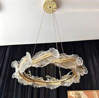 Suspension rectangulaire moderne française, hauteur réglable, LED blanc chaud, taille moyenne, idéale pour les restaurants