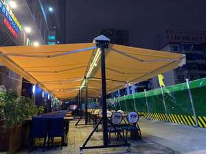 Tenda <span class=keywords><strong>da</strong></span> <span class=keywords><strong>sole</strong></span> retrattile a braccio pieghevole a doppio lato di lusso con sensore vento-pioggia per il funzionamento manuale per la <span class=keywords><strong>copertura</strong></span> del balcone - Product Image 3