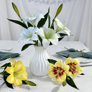Lirios de <span class=keywords><strong>Hemerocallis</strong></span>, Flores Artificiales Hechas a Mano, Modernas, Impermeables, de Larga Duración, para el Día de la Madre, Pascua, Graduación, Boda - Product Image 1